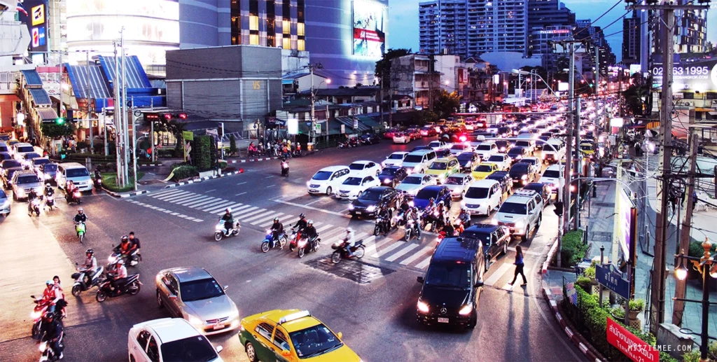 Bangkok - Sådan kommer man omkring