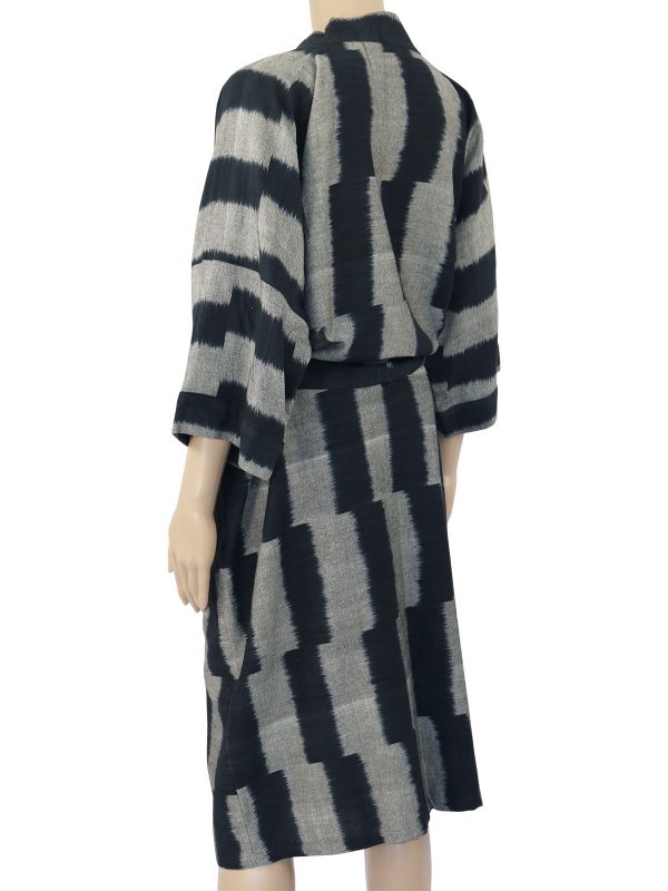 Resort robe, sort og grå, håndvævet bomuld, (h)A.N.D. , Fair Fashionista