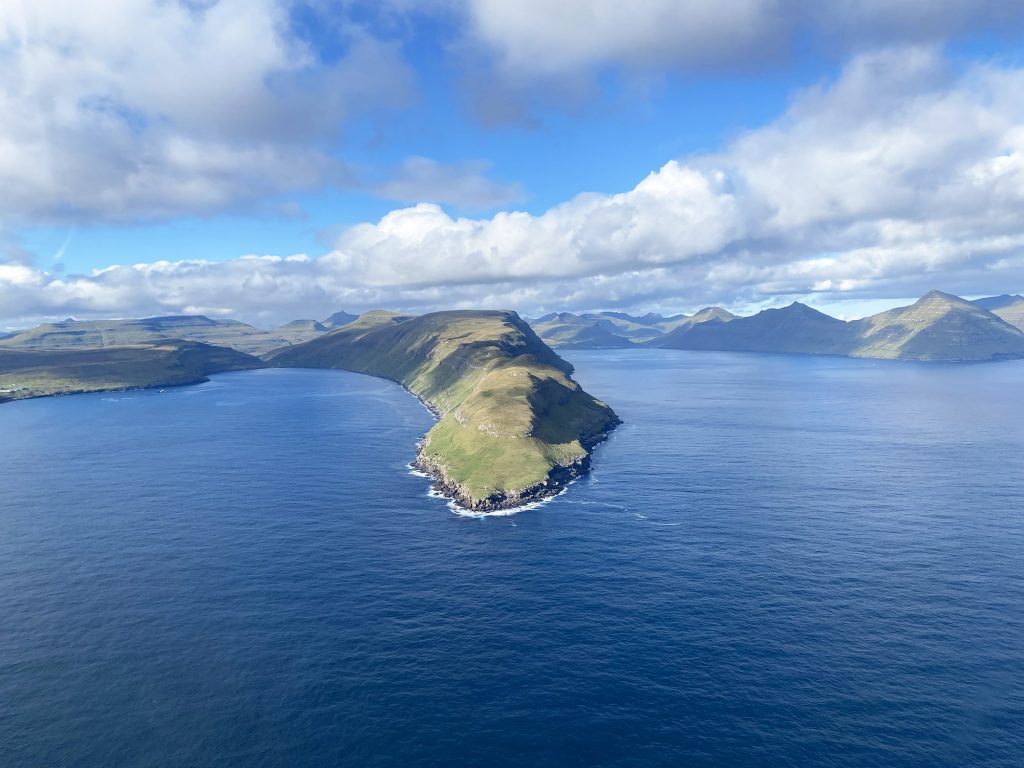 Med helikopter til Svínoy, Færøerne Blog