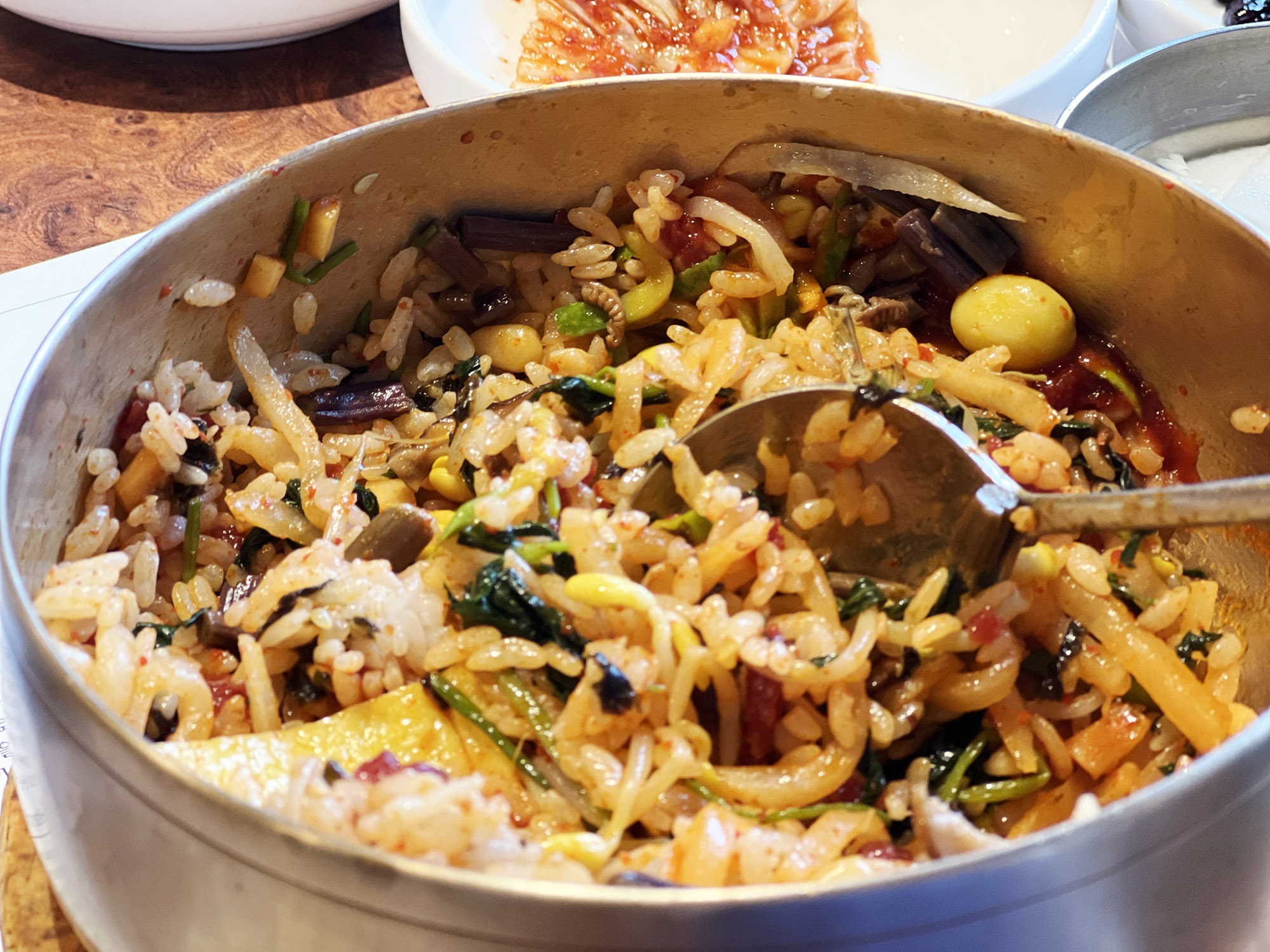 Jeonju: Lækker Bibimbap på Hankook Jib i Jeonju, Korea blog, Mitzie Mee
