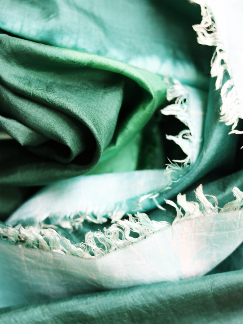 Silketørklæde - Shades of Green - Kravan House - Mitzie Mee Shop