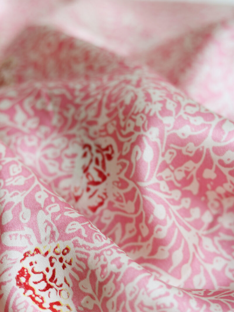Silk Robe - Pink Morgenkåbe i Silke - Ketut Riyanti - Fair Fashion fra Bali - Mitzie Mee Shop