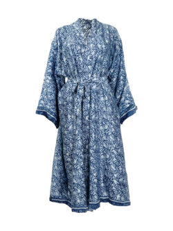 Blå Silk Robe - Morgenkåbe i Silke - Ketut Riyanti - Fair Fashion fra Bali - Mitzie Mee Shop