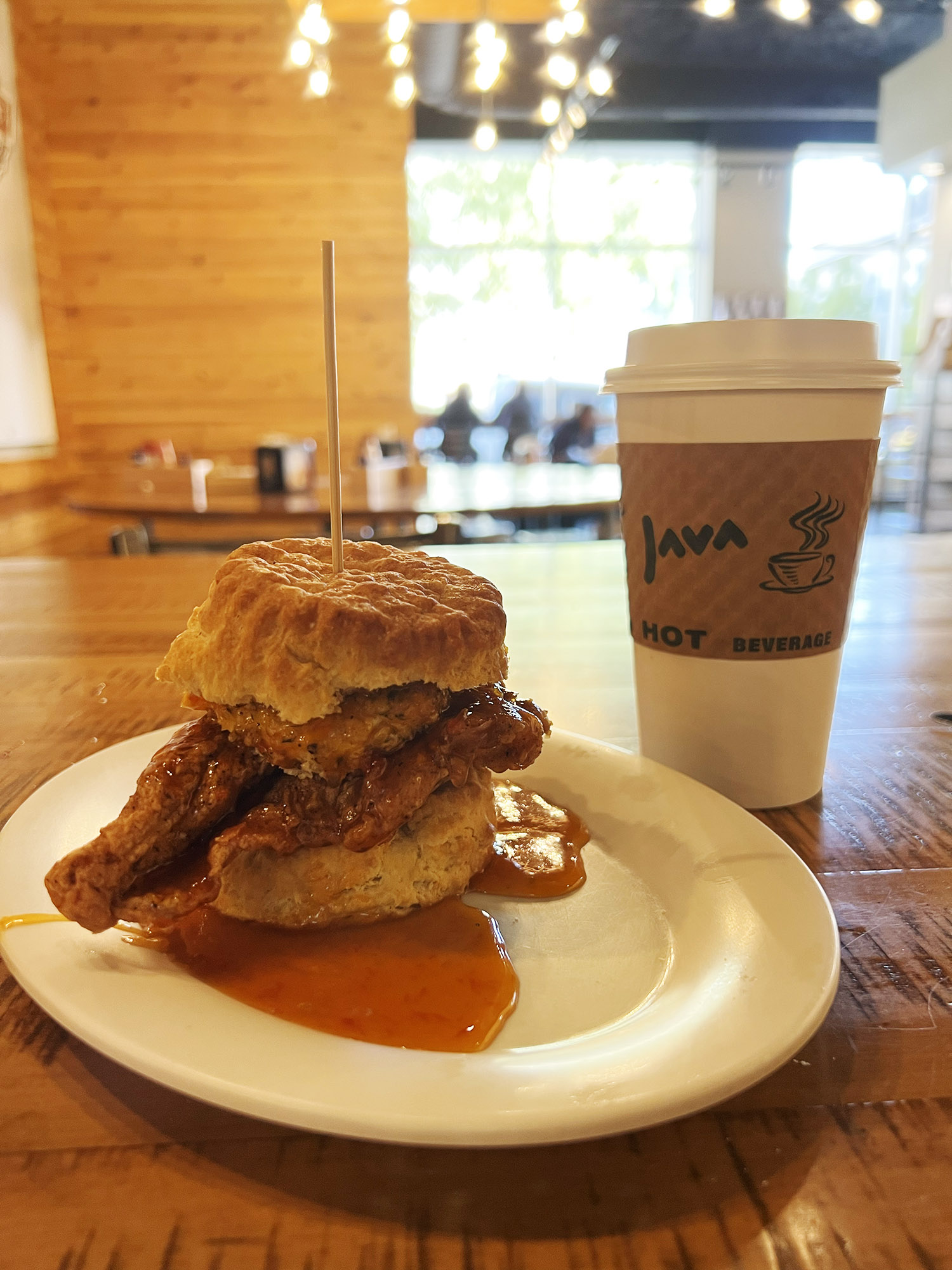 Greenville: The Squawking Goat på Maple Street Biscuit Company