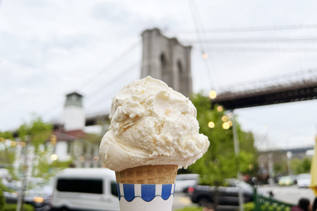 New York: Peaches & Cream og Brooklyn Ice Cream Factory