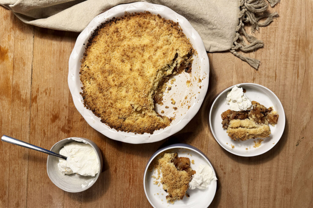 Opskrift: Apple Crumble med Marcipan og Granola