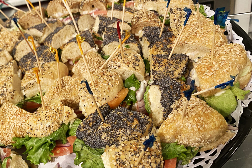 New York: Ess-a-Bagel – Åbningen af den nye FiDi shop