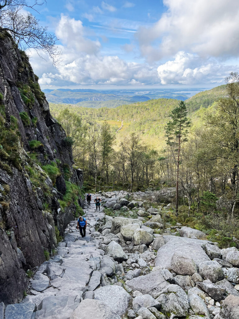 Norge: Min Guide til Preikestolen - Tips og Gode Råd