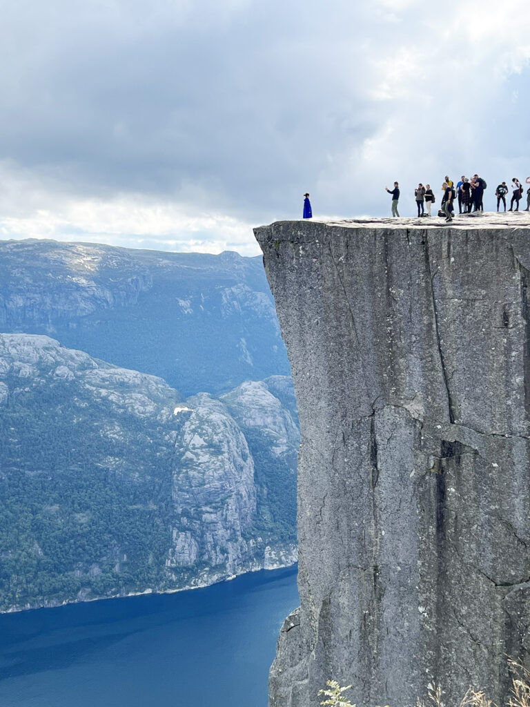 Norge: Min Guide til Preikestolen - Tips og Gode Råd
