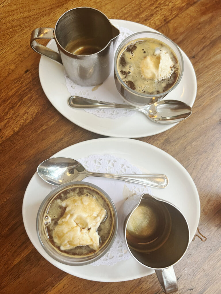 Affogato: Når vaniljeis møder espresso