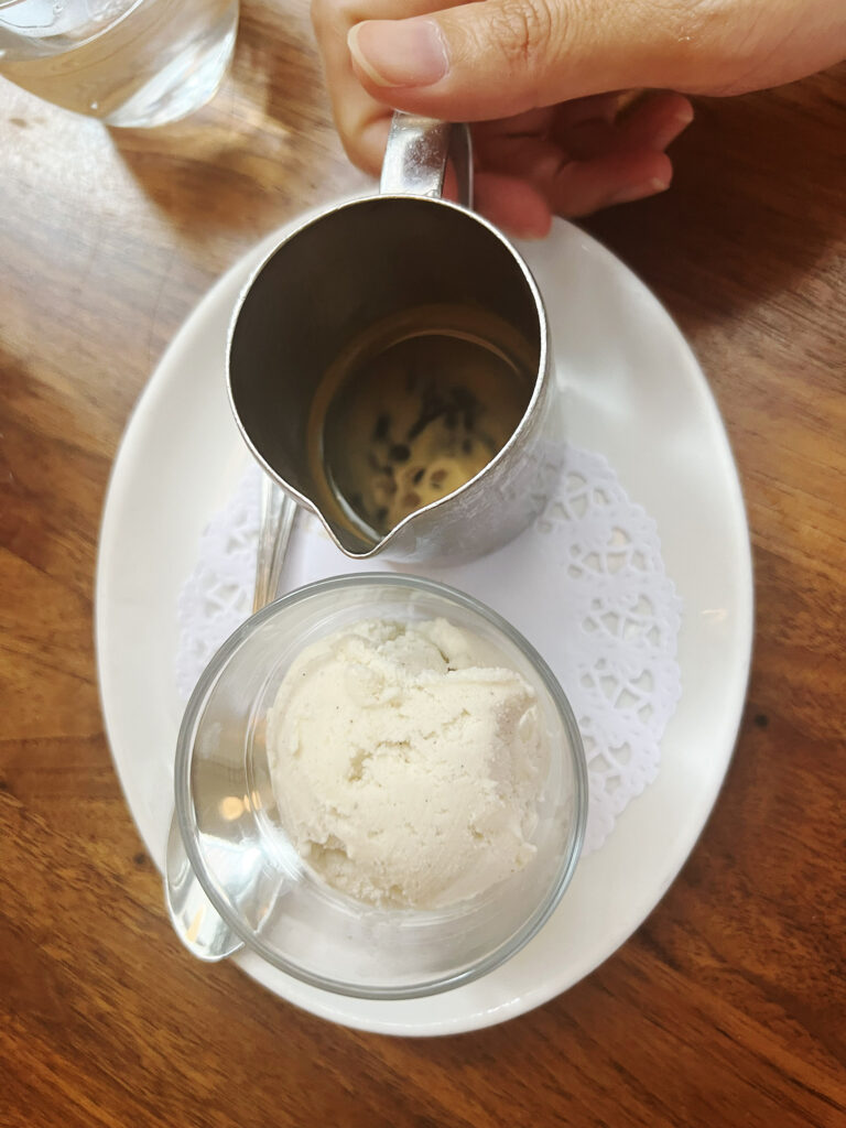 Affogato: Når vaniljeis møder espresso