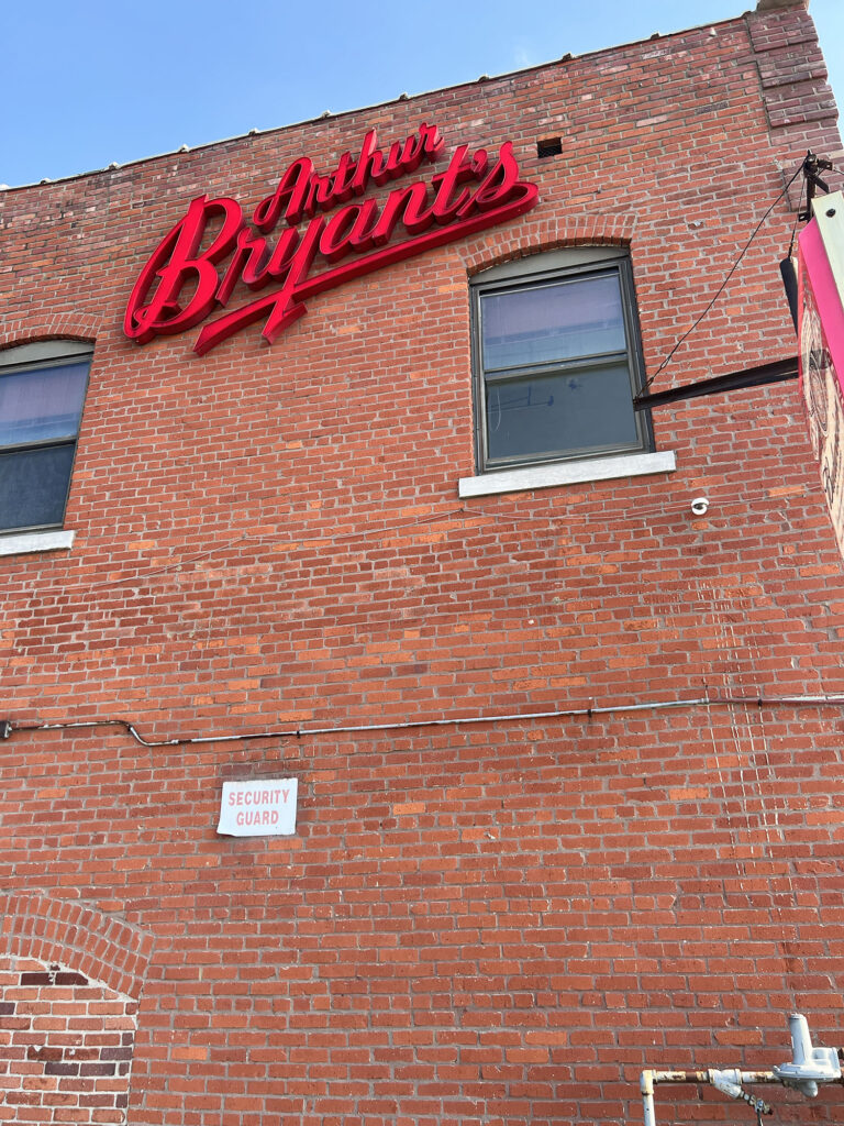 Arthur Bryant’s i Kansas City – En barbecueklassiker der holder